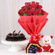 Special Flower Hamper: Romantic Gifts 