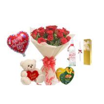 Valentines Grand Gift Hamper: Roses 