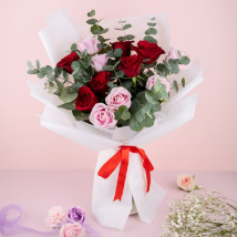 Lovely Mixed Roses Bouquet 99 Stems: Flowers Malaysia